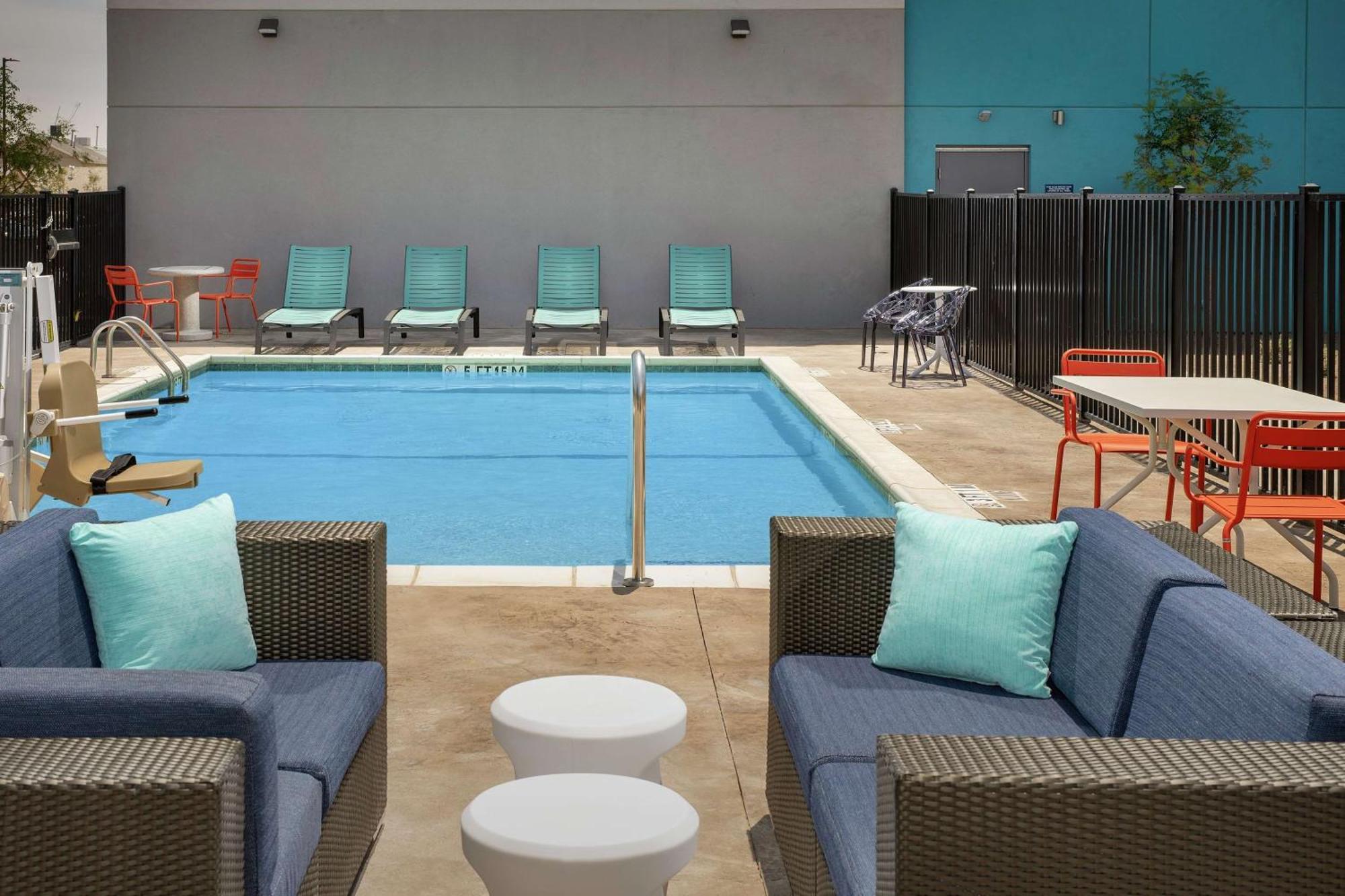 Tru By Hilton El Paso Northeast Hotel Buitenkant foto